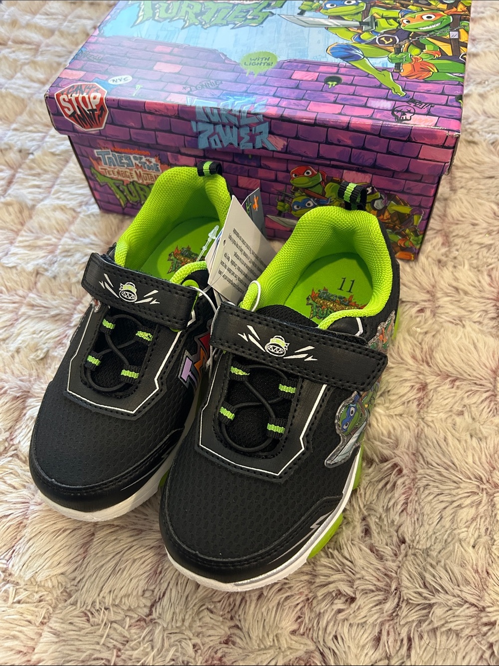 Kids Ninja Turtle Black & Lime Green Athletic Sneakers size 11